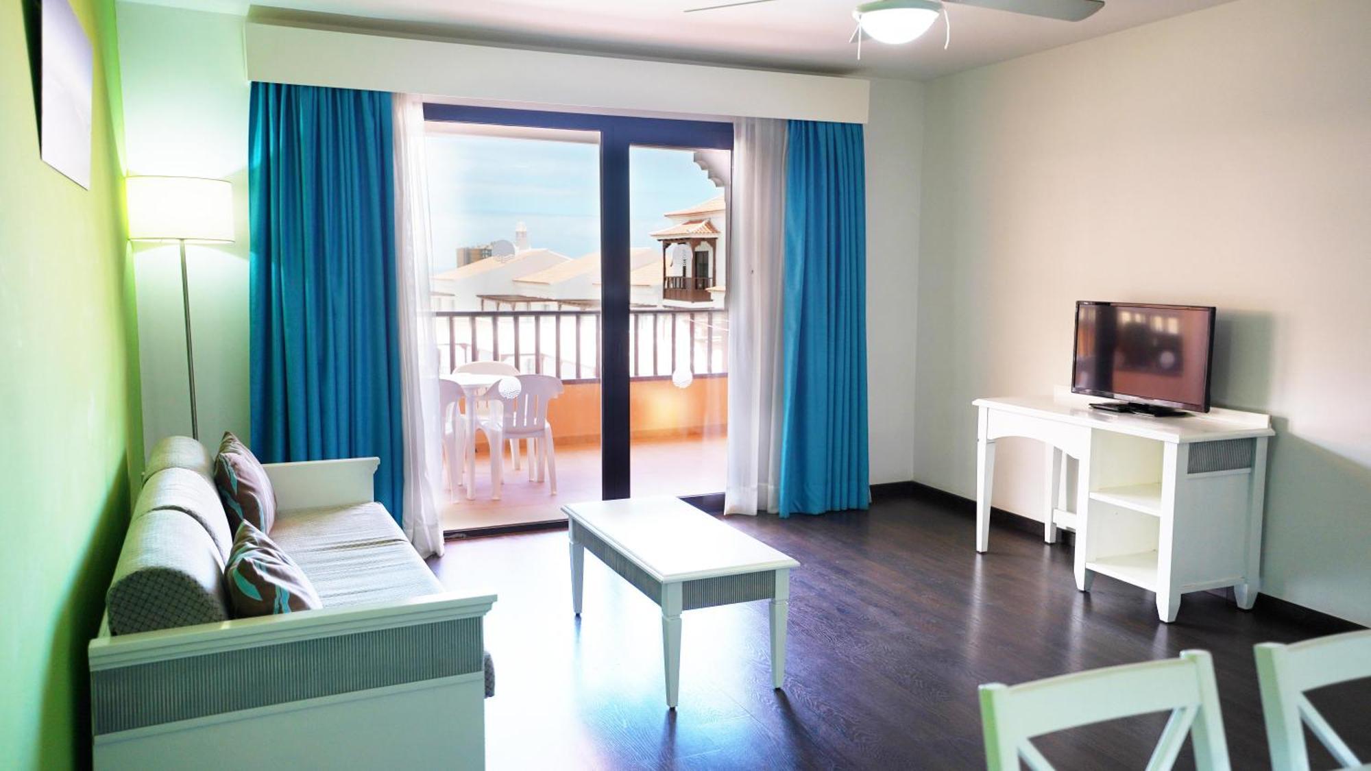 Coral Los Alisios Los Cristianos  Luaran gambar